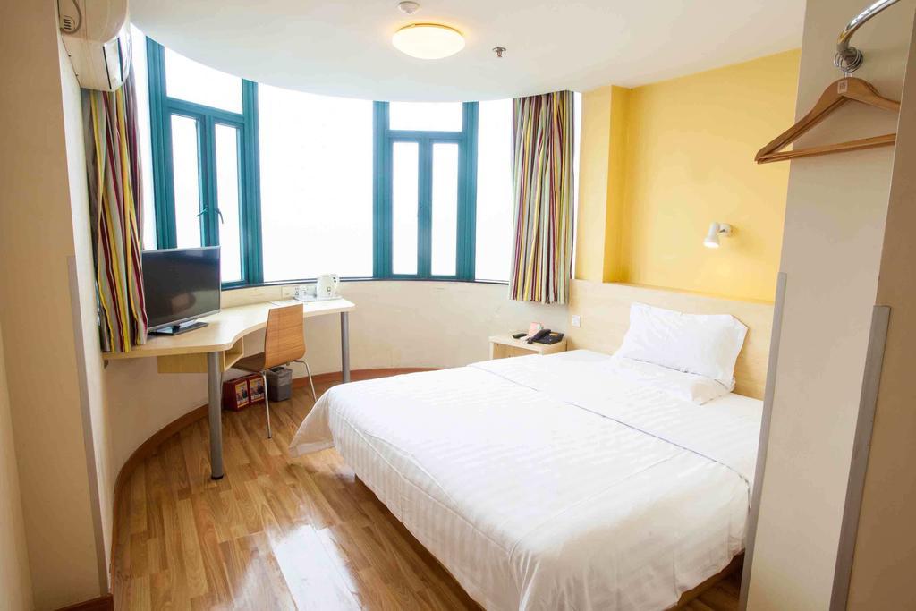 7Days Inn Changsha Xiangjiazhong Road Kaifu Temple Szoba fotó