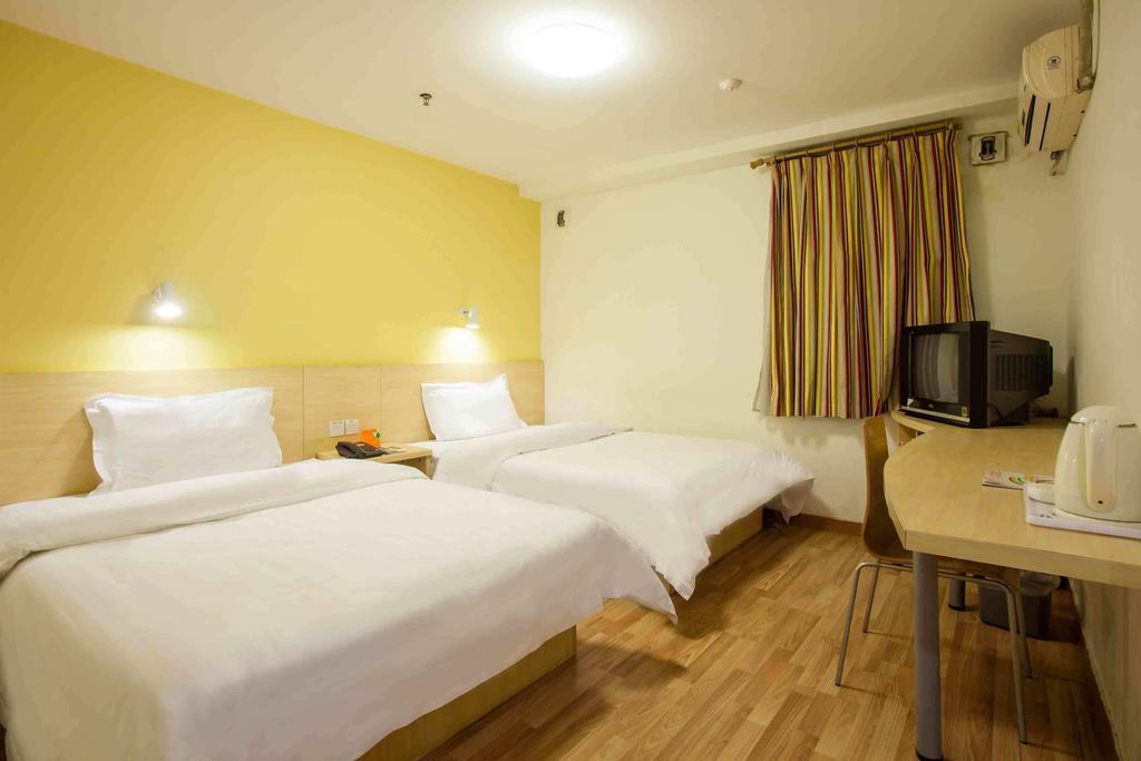 7Days Inn Changsha Xiangjiazhong Road Kaifu Temple Szoba fotó